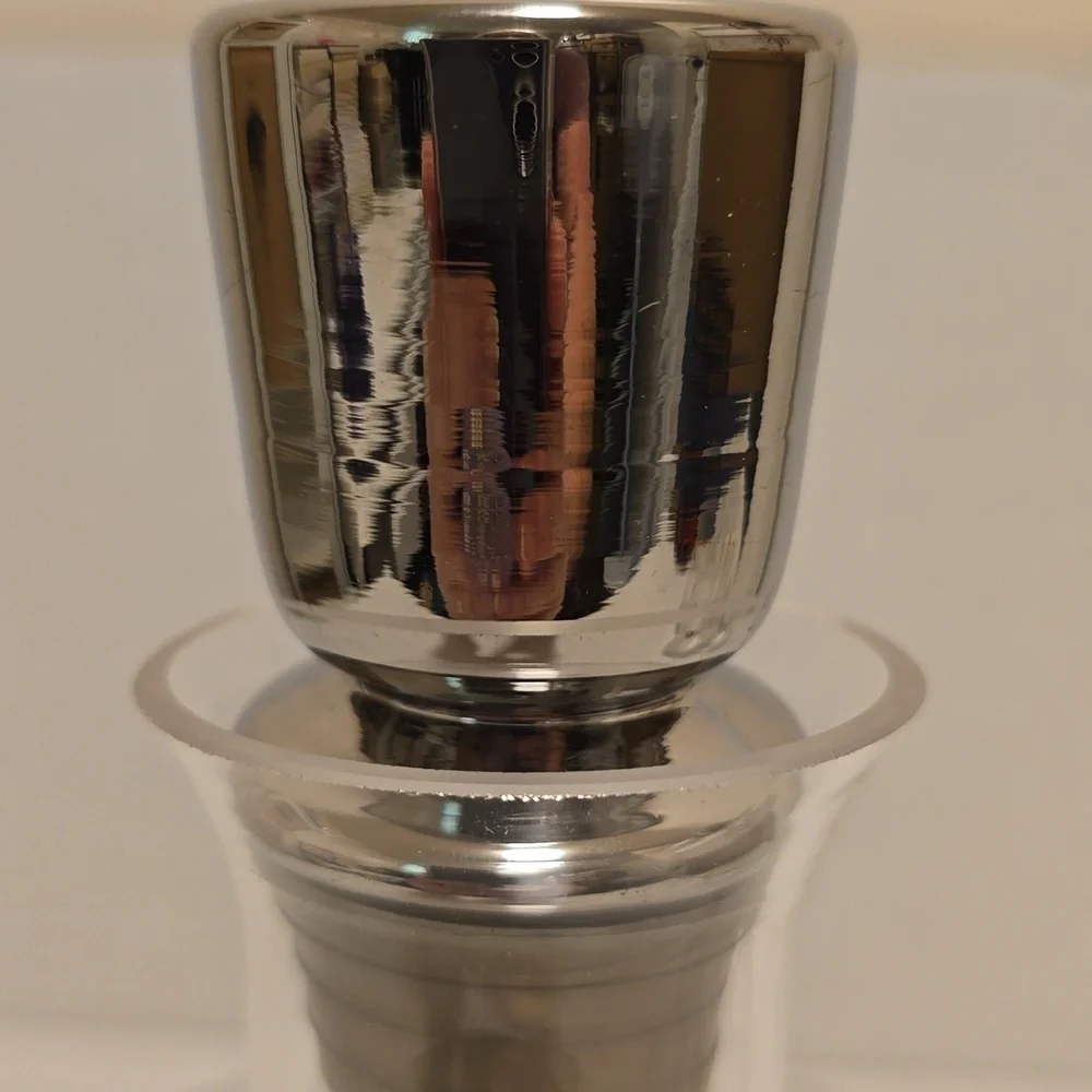 New In Box 5 Piece Fitz And Floyd Decanter Set